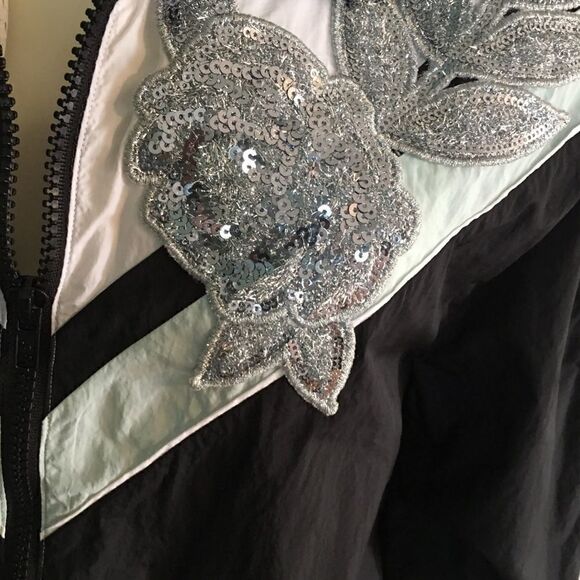 VS PINK bling wind breaker full zip - Picture 9 of 9
